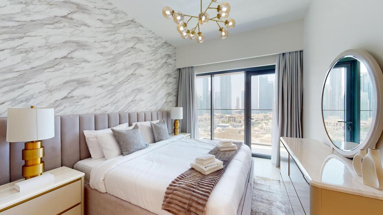 Primestay - 2br Burj Royale, Downtown