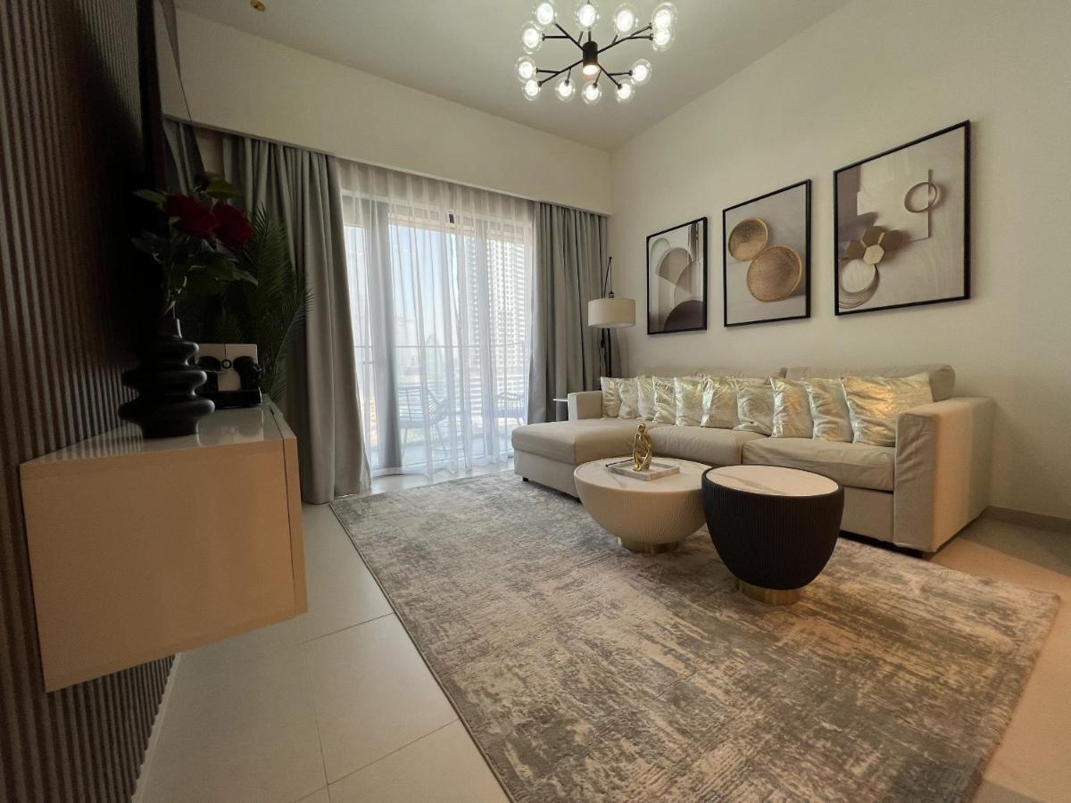 Primestay - 2br Burj Royale, Downtown *