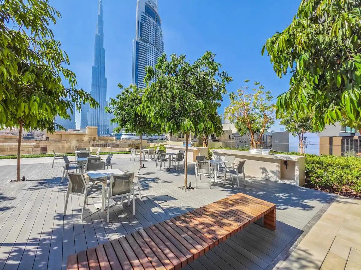Primestay - 2br Burj Royale, Downtown *